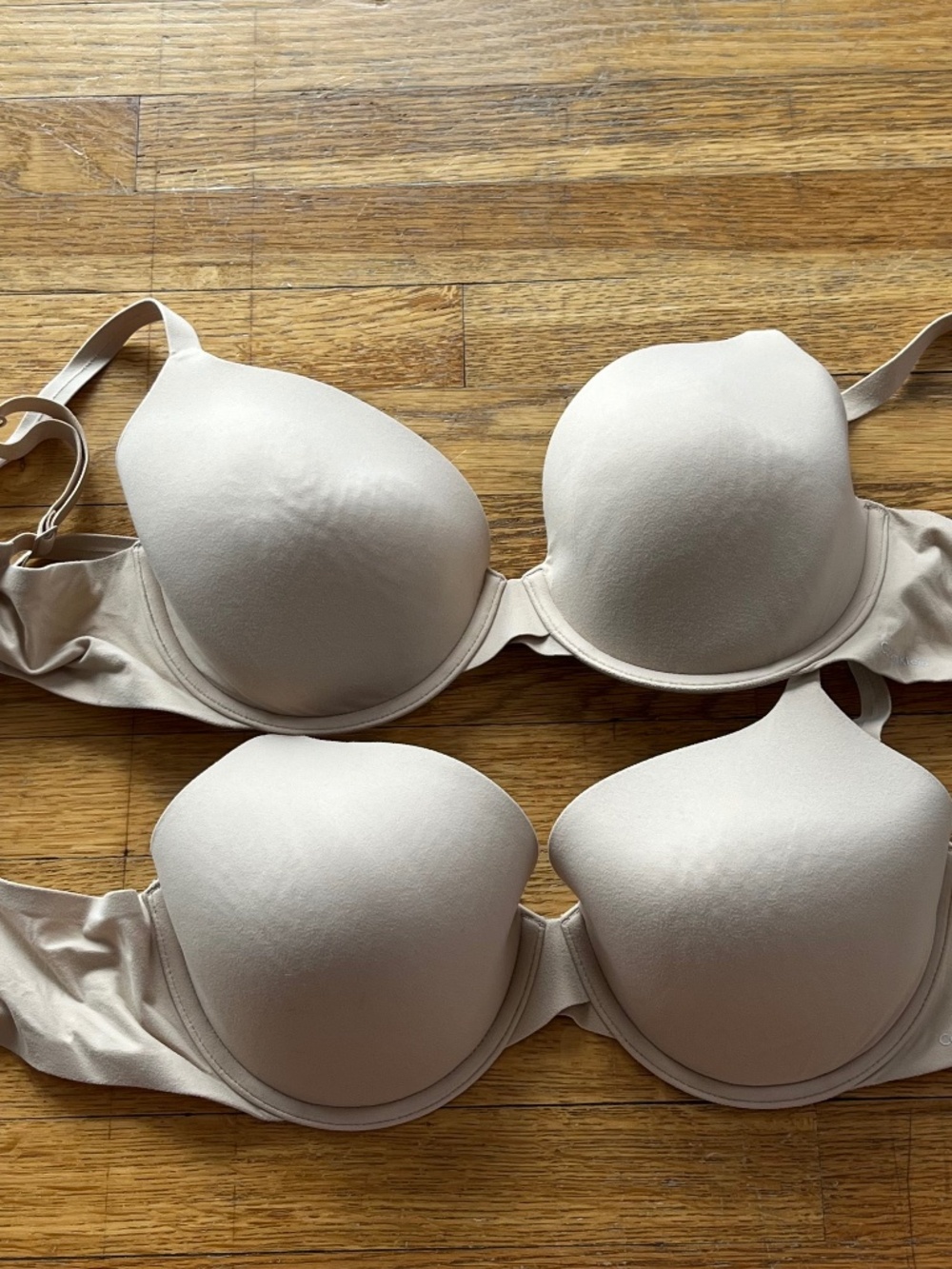 Set of 2 Calvin Klein T-Shirt Bras 32DD